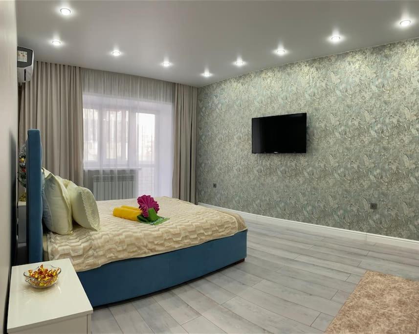 Vip Апартаменты В Центре Города Kostanay Extérieur photo